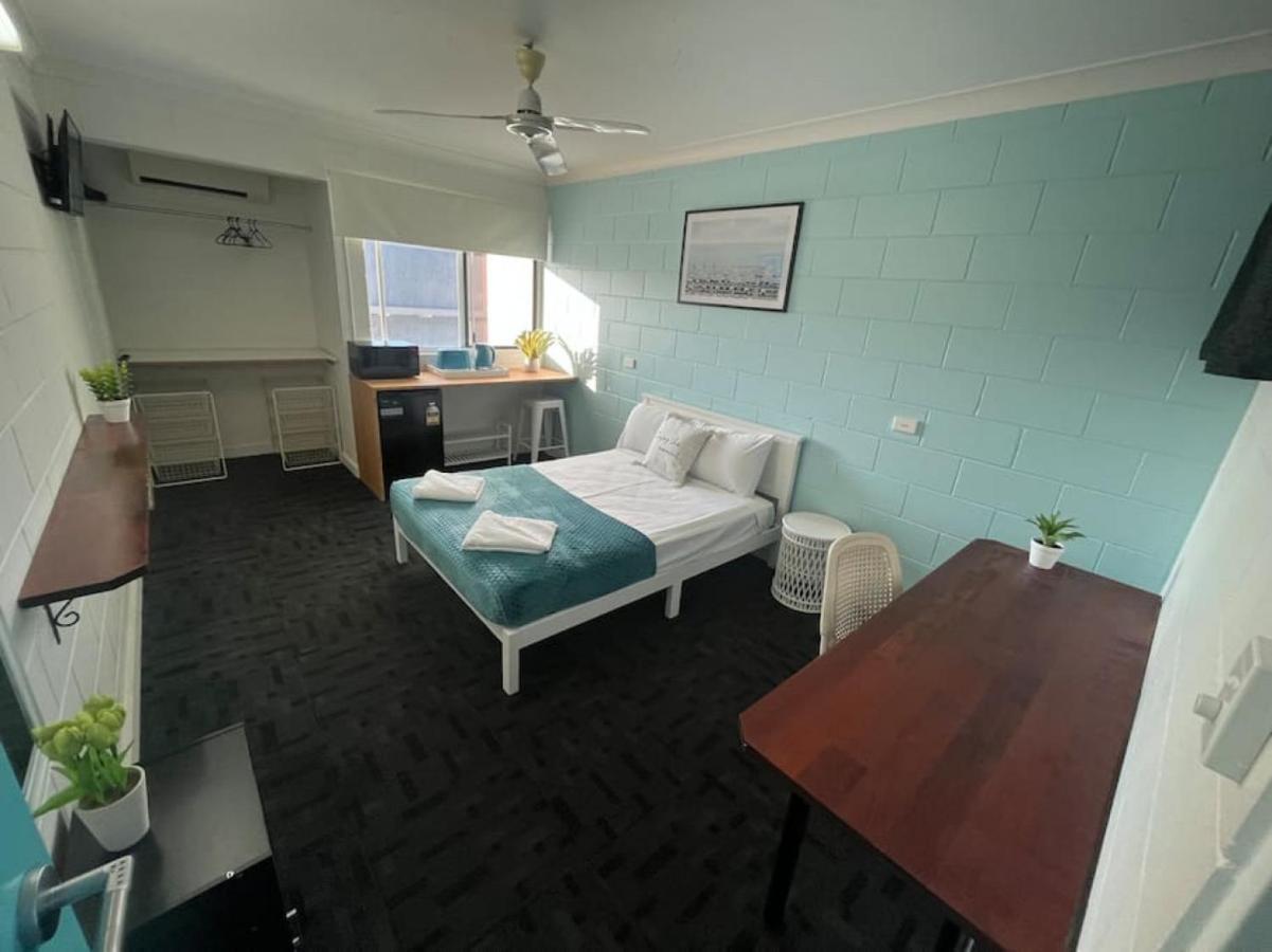 Hostel Seaside Townsville- Right Next To Coles, 2 Mins Walk To & Cbd Townsville